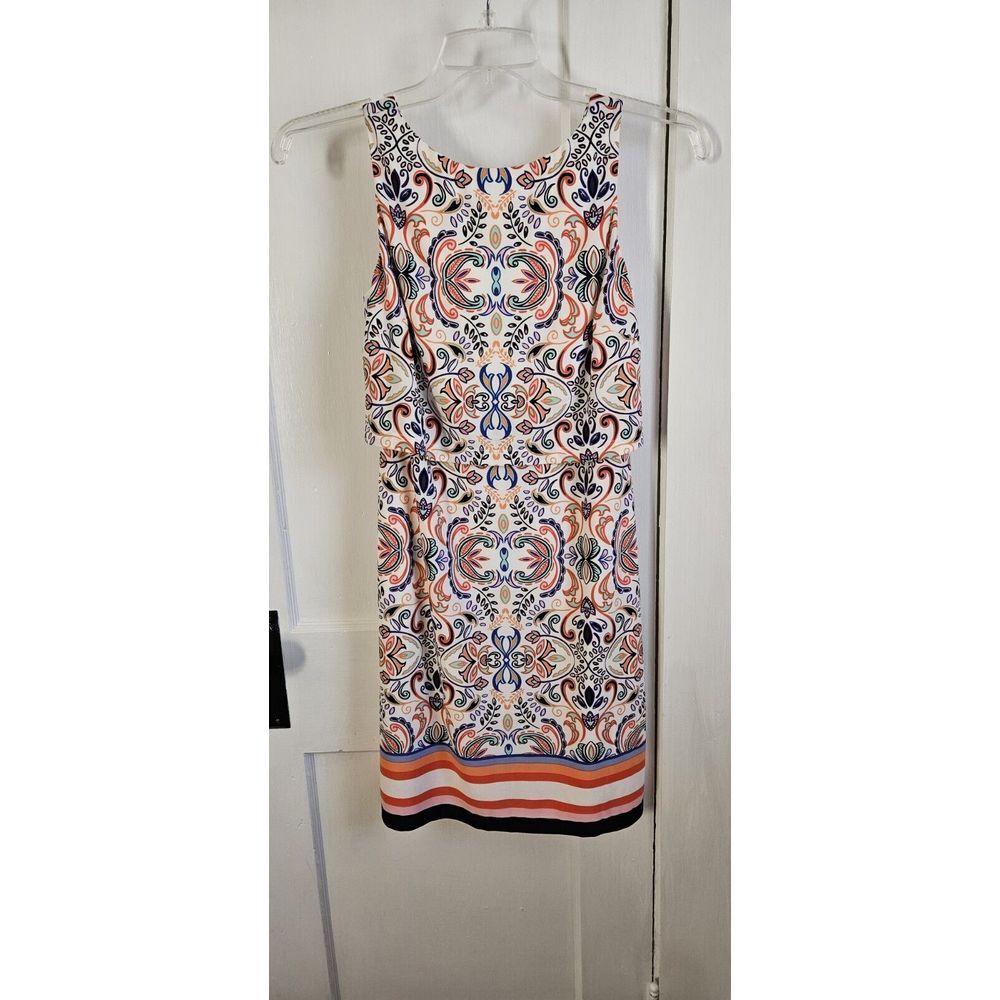 VINCE CAMUTO women V back short sleeve dress‎ Floral print sz 2
